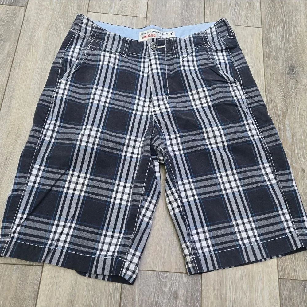 American Eagle Longboard Plaid Burmuda Shorts Navy Blue And White, Cotton Sz 30
